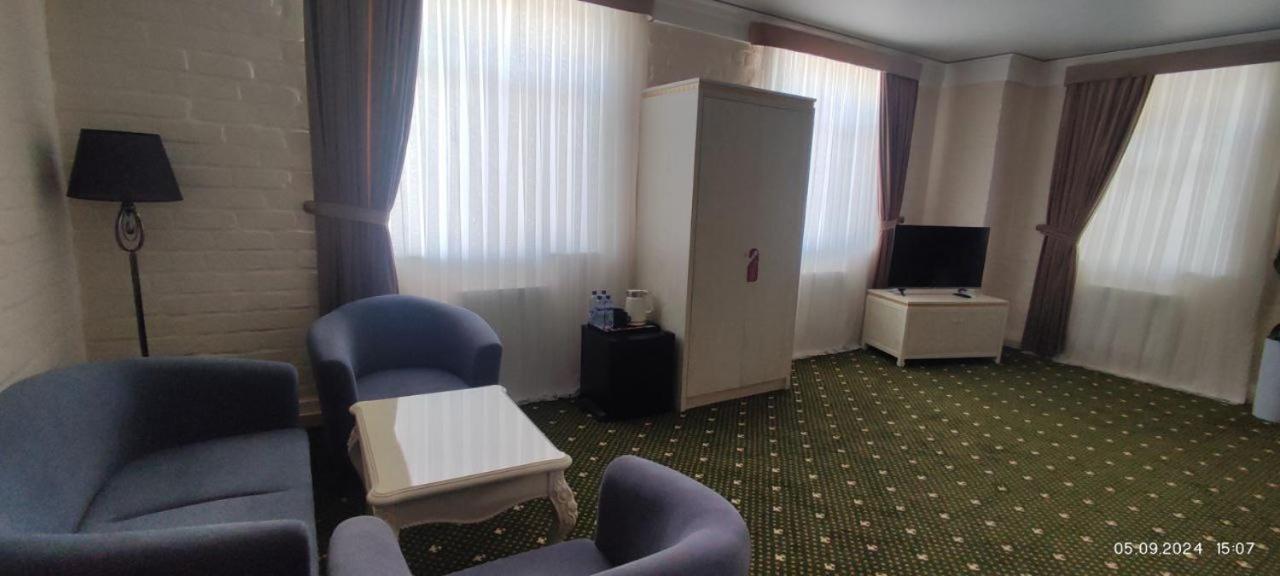 Bek Plus Hotel Takchilik Εξωτερικό φωτογραφία